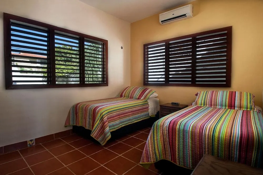 プエルト・モレロス Casa Anitaヴィラ メキシコ